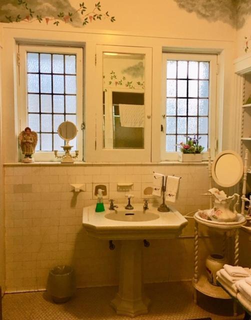 Hanover House Bed And Breakfast Niagara Falls Eksteriør bilde
