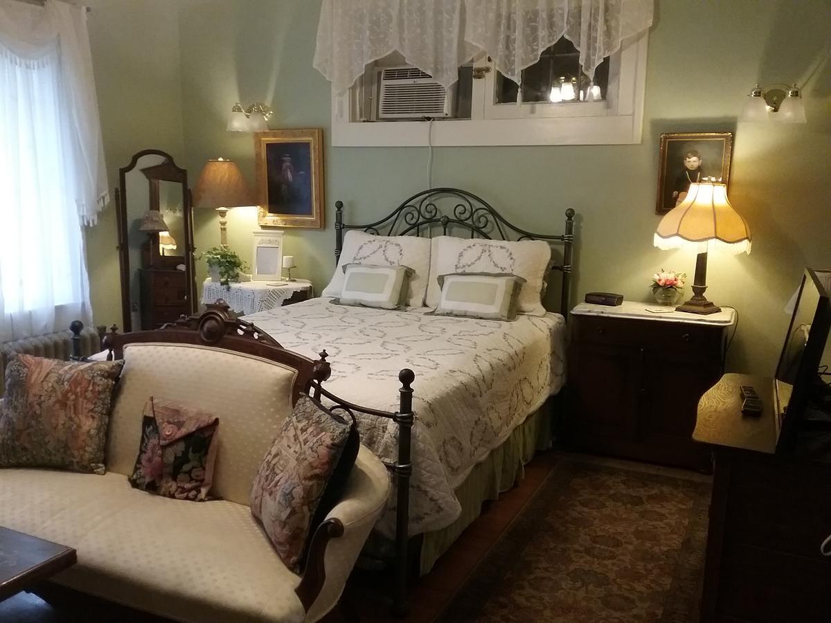 Hanover House Bed And Breakfast Niagara Falls Eksteriør bilde